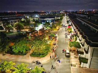 Lô góc 2mt the sol city 195m2 đối diện cum kcn lớn giá 6.95 tỷ  0904 787 ***