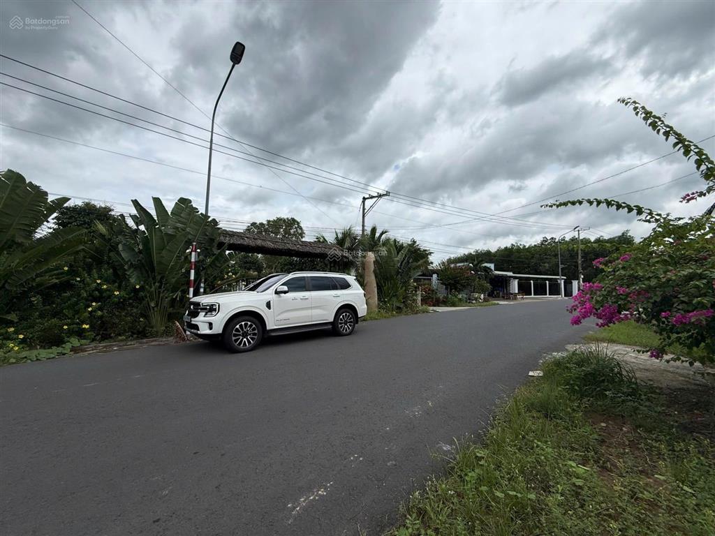 Ngay cạnh meliã hồ tràm  lô góc 2mt 1835m2. chỉ 15.9 tỷ  0904 787 ***