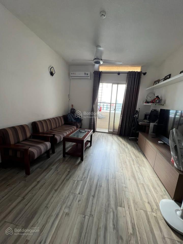 Chung cư đường sắt 590  cmt8 căn 3p ngủ, 2wc, giá 14tr/th