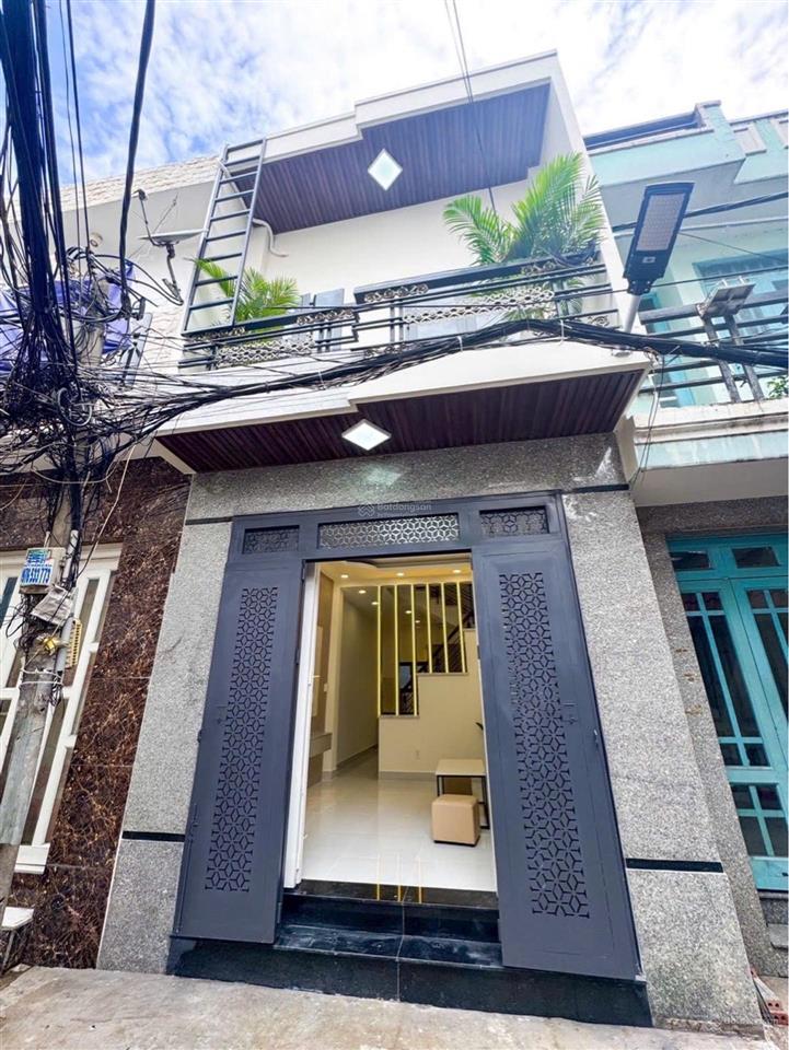 Tài chính nhỉnh 4t đồng  hẻm ôtô  sát bên cc cao cấp ecogreen  trung tâm quận 7  alo 0902 943 ***