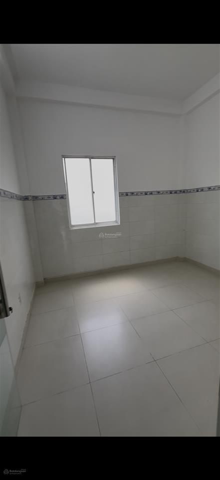 Nhà 1 trệt 3 lầu, hẻm ô tô ngay ubnd phường phú thuận, q7 giá 5 tỏi nhỉnh