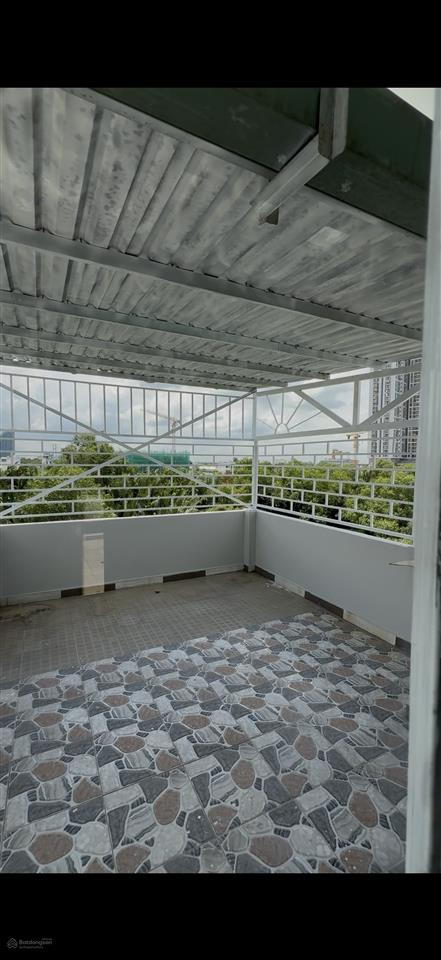 Nhà 1 trệt 3 lầu, hẻm ô tô ngay ubnd phường phú thuận, q7 giá 5 tỏi nhỉnh