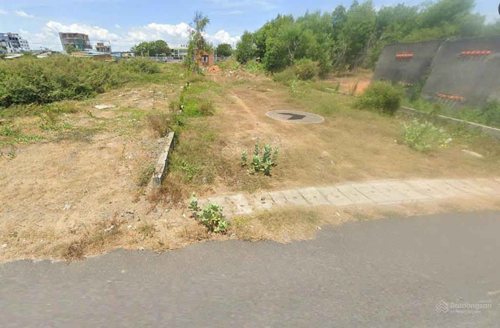 Bán đất 760m² giá 51 tỷ xã hồ tràm