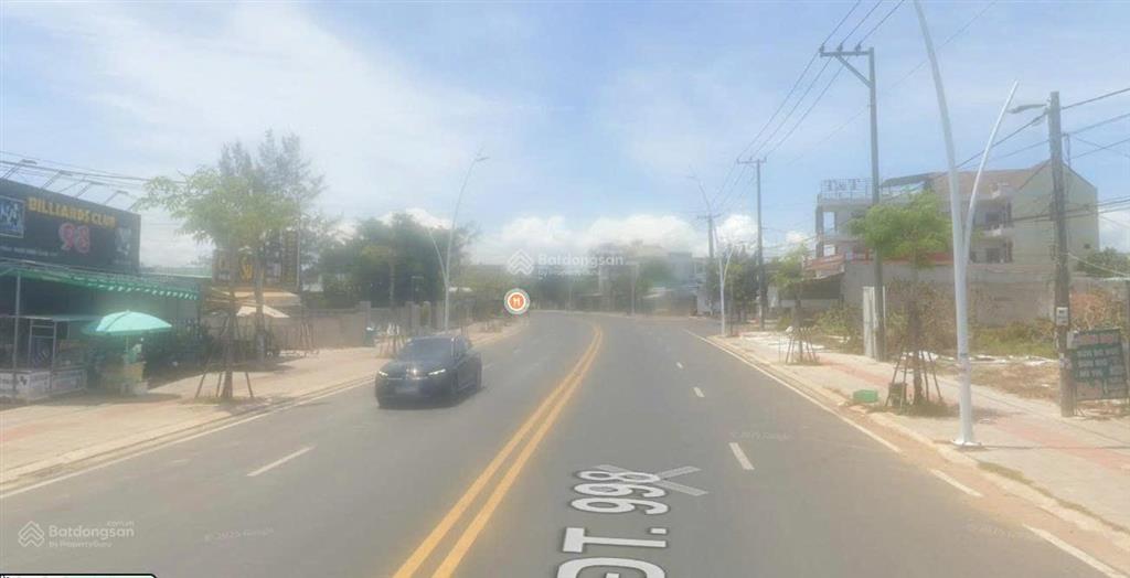 Bán đất mặt tiền đường dt998 diện tích 1780m² ngang 20m giá 98.5 tỷ xã hồ tràm