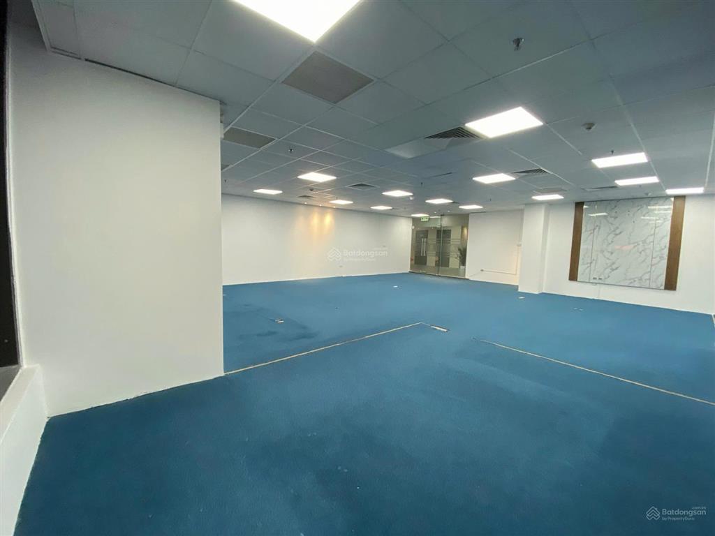 Cho thuê 115m2 sàn vp khu ngoại giao đoàn, giá hợp lý, sẵn bàn giao