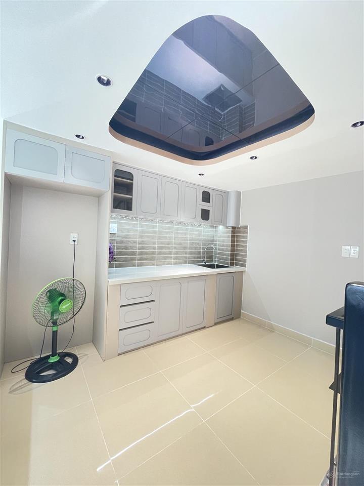 Đối diện trường phan chu trinh| thống nhất gò vấp | 4 tầng | 3pn | 3 wc | hẻm xe hơi | 4 tỷ 390