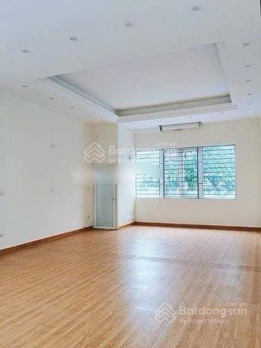 Vip mặt ngõ kinh doanh oto tránh 2mặt thoáng vỉa hè rộng hồ tùng mậu dt 39,3m c4 mt 5m 9.4 tỷ