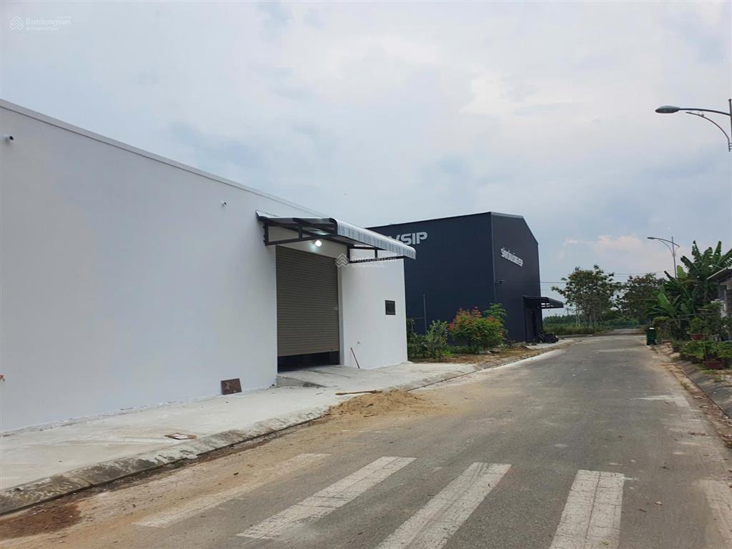 Một vị trí đẹp, 126m2, thuộc khu a  khu a  khu dịch vụ hỗn hợp vsip quảng ngãi, 1,x.x tỷ
