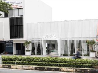 Cho thuê biệt thự phố nguyễn lam, 400m2 x 3 tầng, mt 18m, vị trí giữa phố, mô hình sạch sẽ, cao cấp