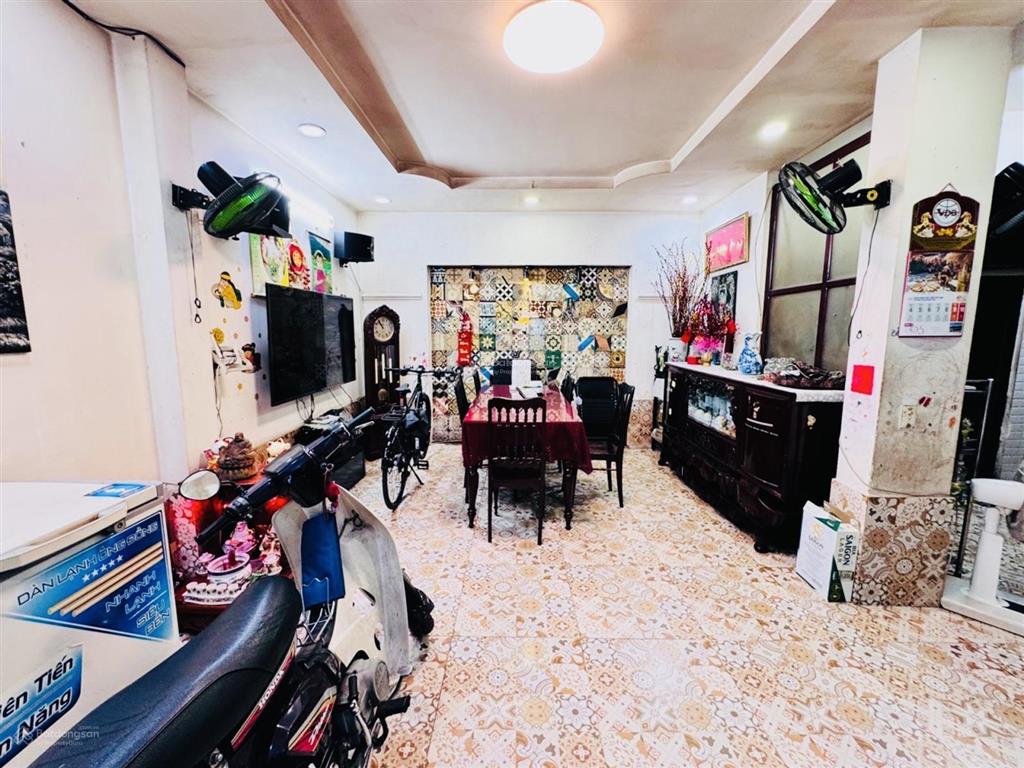 Hẻm nhựa oto tránh  bùi đình tuý  3 tầng(4pn)  48m2  chỉ 7.98t