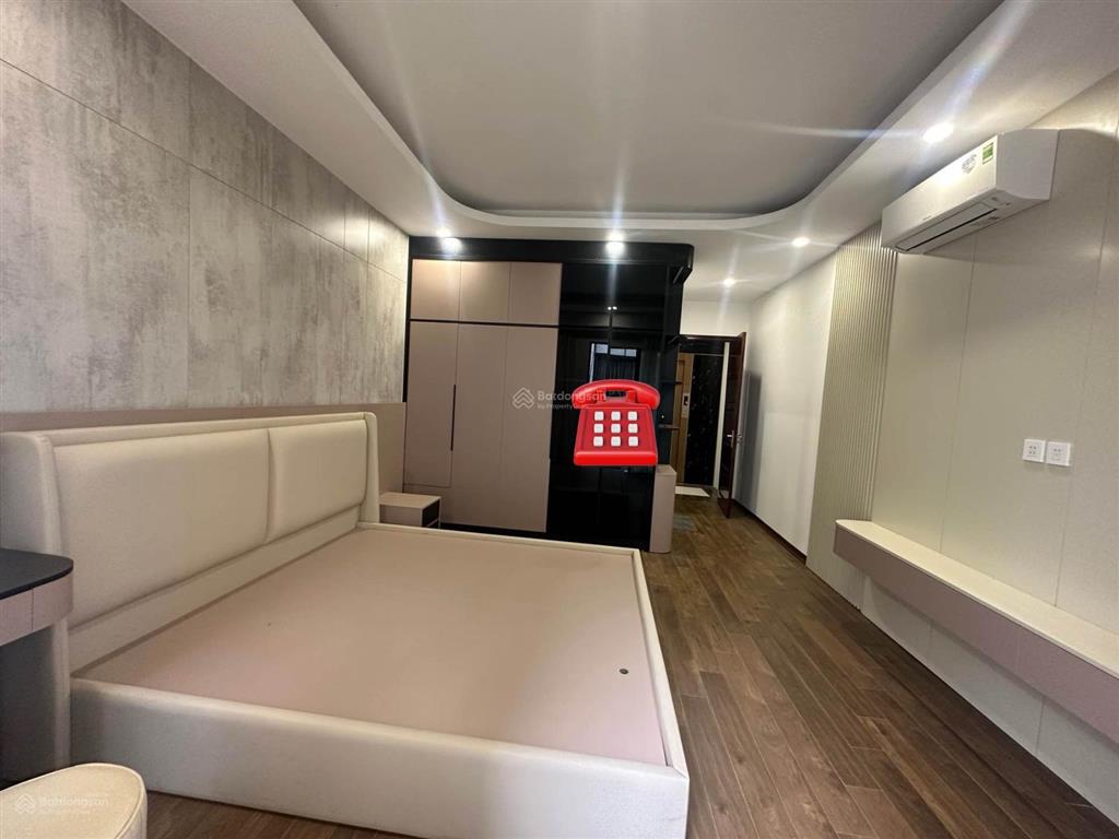 Bán gấp nhà ngọc thuỵ  long biên, gara ô tô, thang máy, nhà mới full nội thất, giá 15,2 tỉ (ctl)