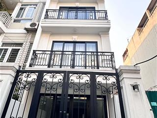 Bồ đề  long biên, ngõ thông, ô tô vào nhà, thang máy, ở hoặc làm văn phòng, chỉ hơn 20 tỉ (ctl)