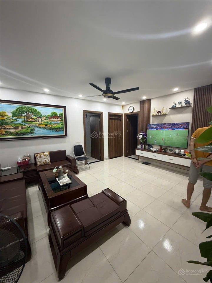 Bán chung cư toà n01a k35 tân mai  hoàng mai dt 77m2 gồm 2pn, 2 wc, giá 6,9 tỷ.  0983 873 ***
