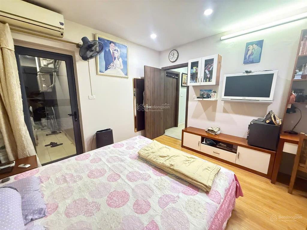 Bán chung cư 102 trường chinh meco complex tòa hh1. dt 91 m2 có 2 ngủ+2 wc giá 8.8 tỷ  0983 873 ***