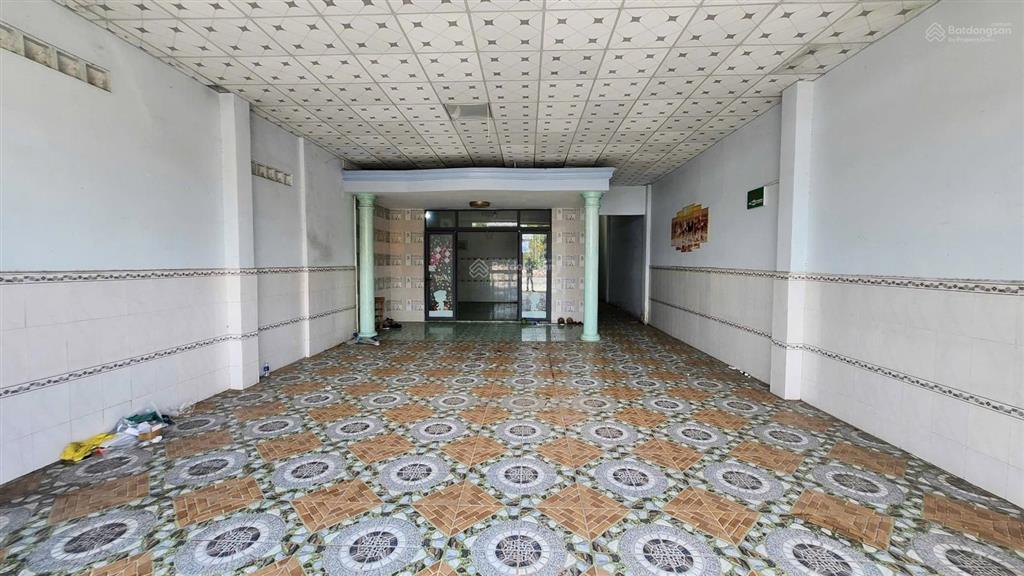 Nhà mặt tiền đt 741, 350m², mặt tiền 7,1m, vĩnh hoà, phú giáo, bình dương, chỉ 3tỷ800