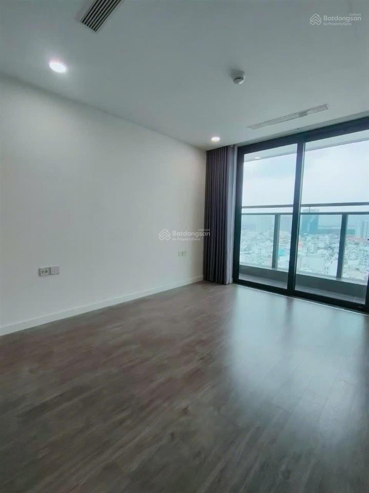 Sunshine city quận 7 4pn3wc 132m2đang có hợp đồng thuê 23 triệu /1 tháng