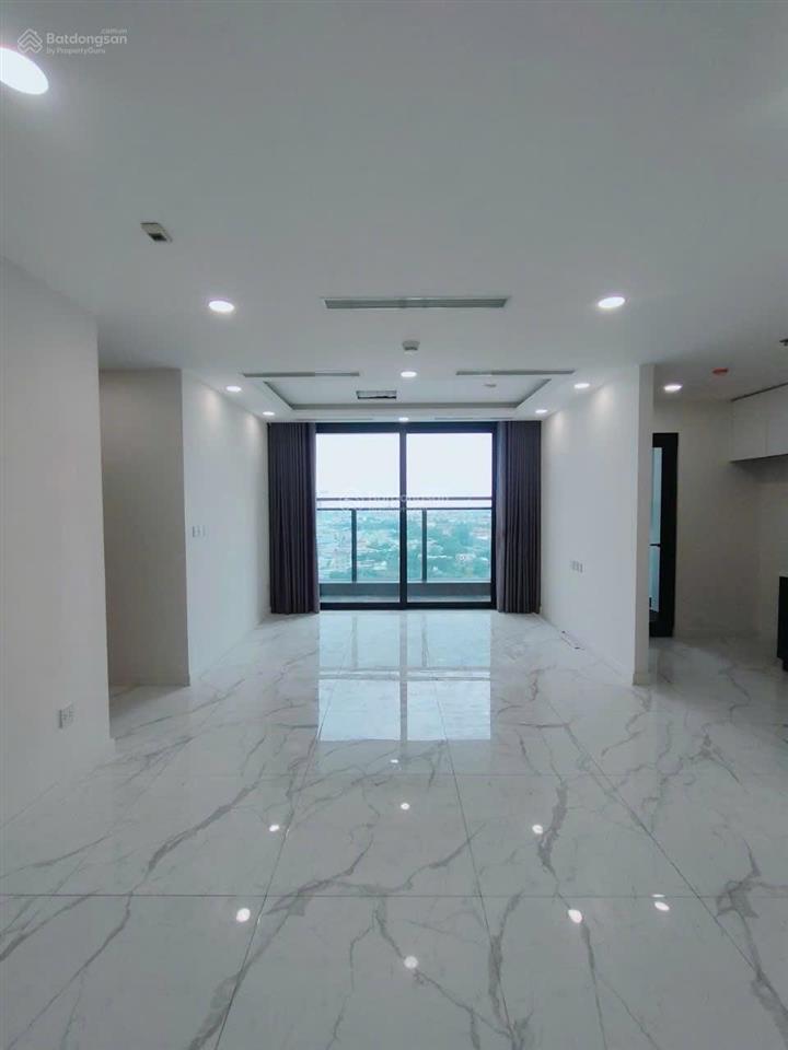 Sunshine city quận 7 4pn3wc 132m2đang có hợp đồng thuê 23 triệu /1 tháng