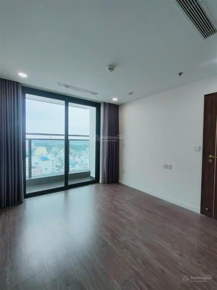 Sunshine city quận 7 4pn3wc 132m2đang có hợp đồng thuê 23 triệu /1 tháng