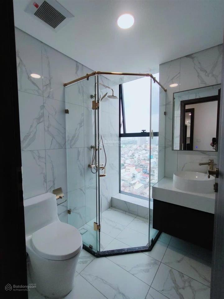 Sunshine city quận 7 4pn3wc 132m2đang có hợp đồng thuê 23 triệu /1 tháng