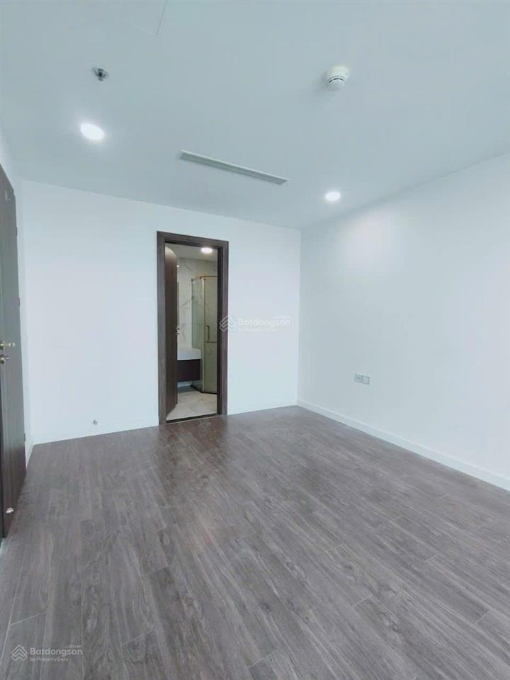 Sunshine city quận 7 4pn3wc 132m2đang có hợp đồng thuê 23 triệu /1 tháng