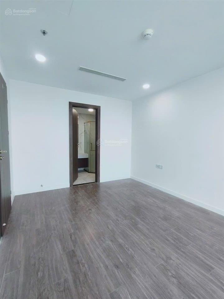 Sunshine city quận 7 4pn3wc 132m2đang có hợp đồng thuê 23 triệu /1 tháng