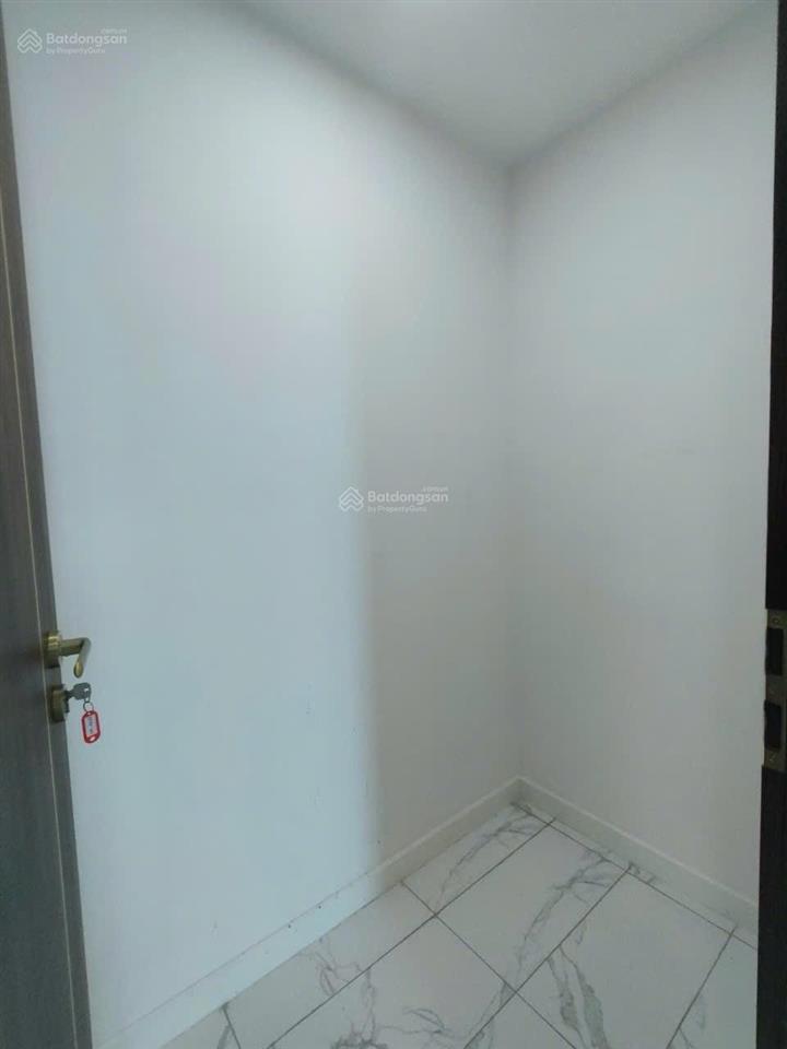 Sunshine city quận 7 4pn3wc 132m2đang có hợp đồng thuê 23 triệu /1 tháng