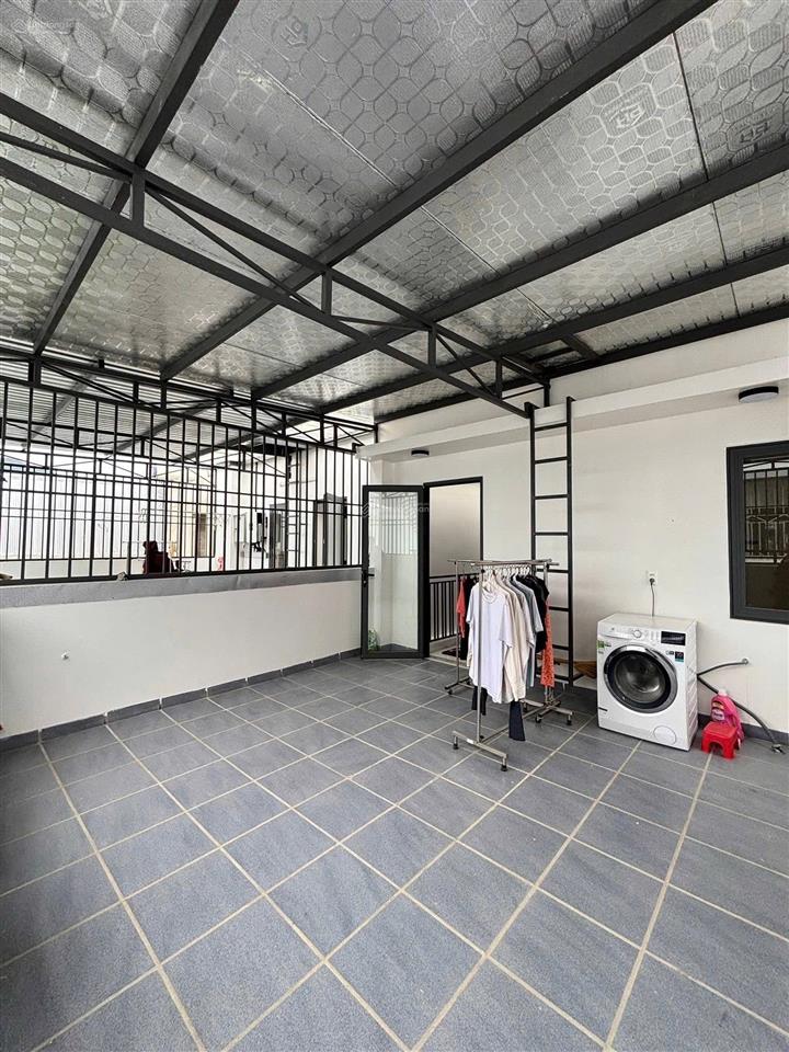 Cho thuê nhà đẹp full nội thất kđt an bình tân