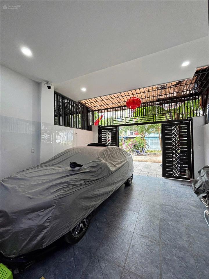 Cho thuê nhà đẹp full nội thất kđt an bình tân