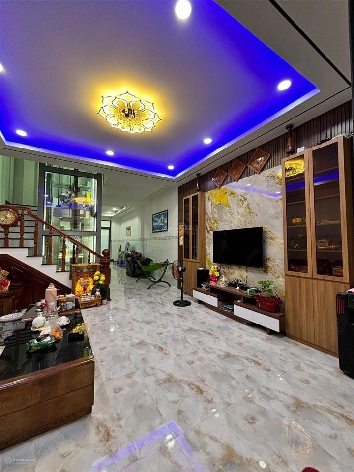 Cho thuê nhà đẹp full nội thất kđt an bình tân
