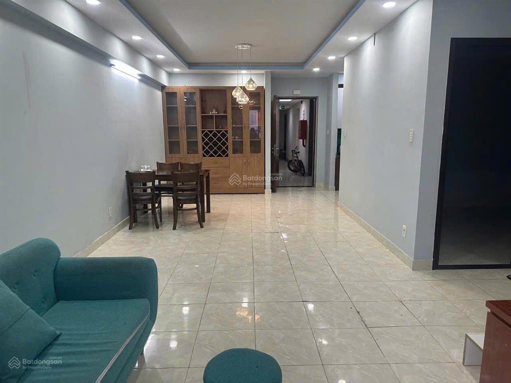 Chung cư screc, 974a trường sa, q3 95m2, 14 triệu, 3p ngủ