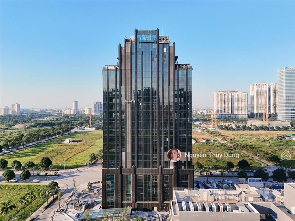 Bql toà nhà cho thuê văn phòng oriental square tây hồ tây, dt 990m2 có cắt lẻ, chỉ 215nghìn/m2/th