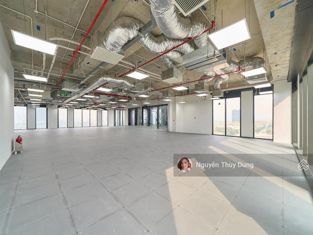 Bql toà nhà cho thuê văn phòng oriental square tây hồ tây, dt 990m2 có cắt lẻ, chỉ 215nghìn/m2/th