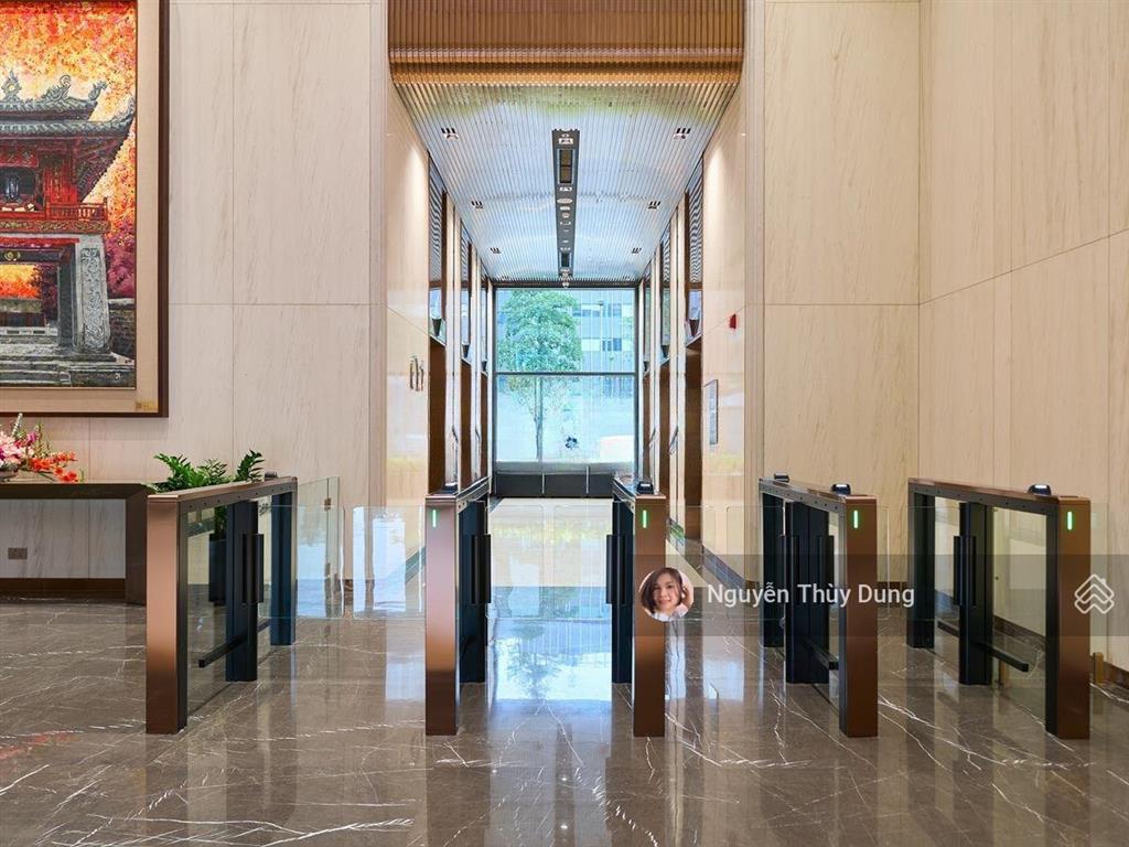 Bql toà nhà cho thuê văn phòng oriental square tây hồ tây, dt 990m2 có cắt lẻ, chỉ 215nghìn/m2/th