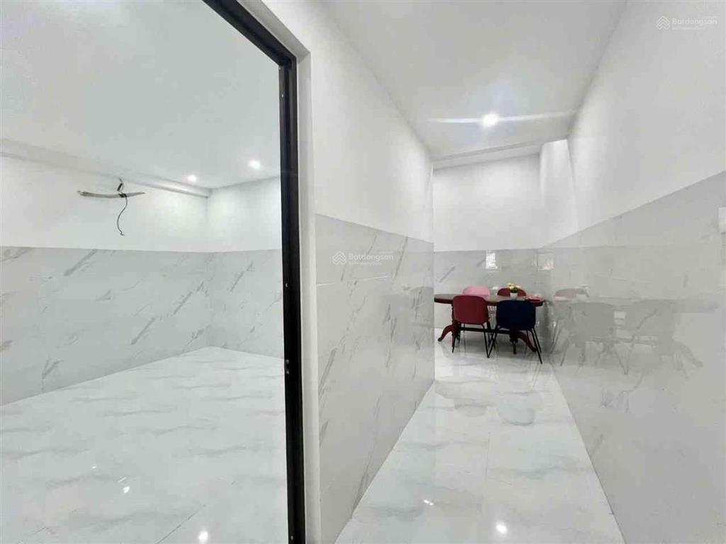 Tôi cần bán nhà kiệt 100m² đất 150m² sàn ở hòa xuân. tôi cần bán trong tuần này.