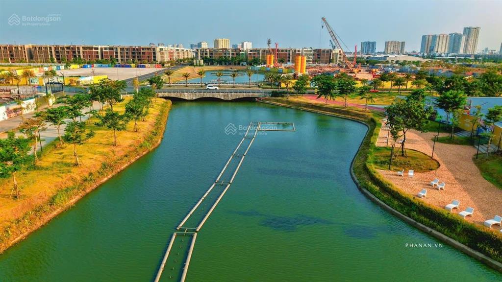 Hot bán căn hộ 2 pn masteri cosmo central tầng cao view nhạc nước, hướng mát giá tốt 8,9 tỷ