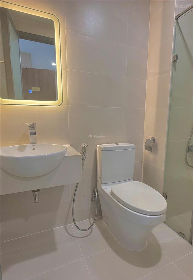 Cần bán căn hộ q7 riverside mặt tiền đường đào trí 1pn  1wc giá 3,2 tỷ full nội thất  0902 537 ***