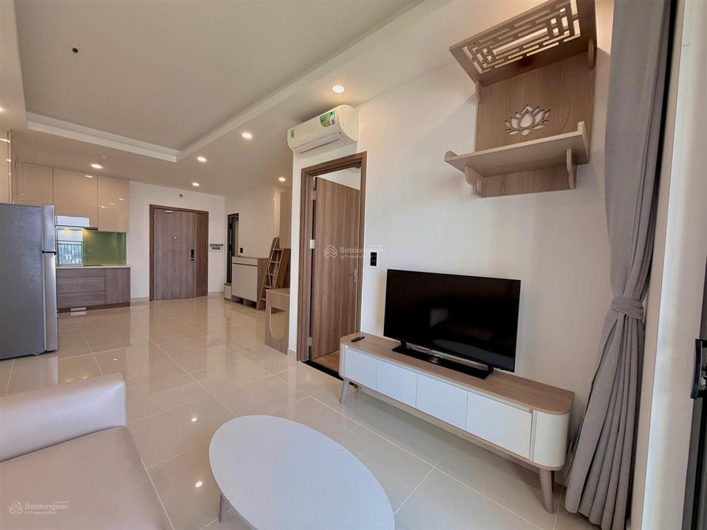Cần bán căn hộ q7 riverside mặt tiền đường đào trí 1pn  1wc giá 3,2 tỷ full nội thất  0902 537 ***