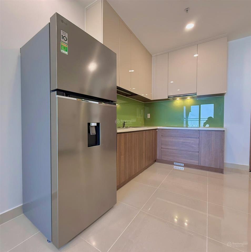 Cần bán căn hộ q7 riverside mặt tiền đường đào trí 1pn  1wc giá 3,2 tỷ full nội thất  0902 537 ***