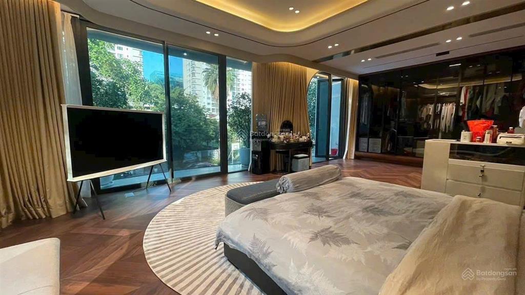 Cần bán lô góc biệt thự khu phú mỹ hưng 120 tỷ quận 7 nhà đẹp giá đầu tư  0902 537 *** như