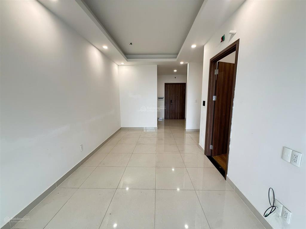 Bán căn hộ 2pn  2wc q7 riverside mặt tiền đường đào trí view sông giá 3 tỷ 950  0902 537 ***