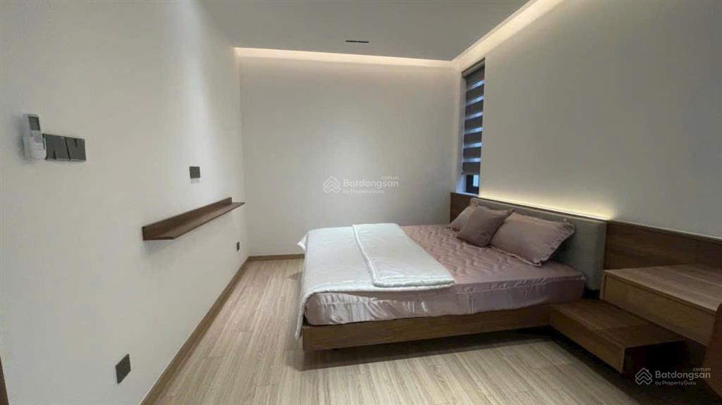 Cần bán biệt thự đẹp khu hưng thái phú mỹ hưng  quận 7 giá 40 tỷ  0902 537 ***