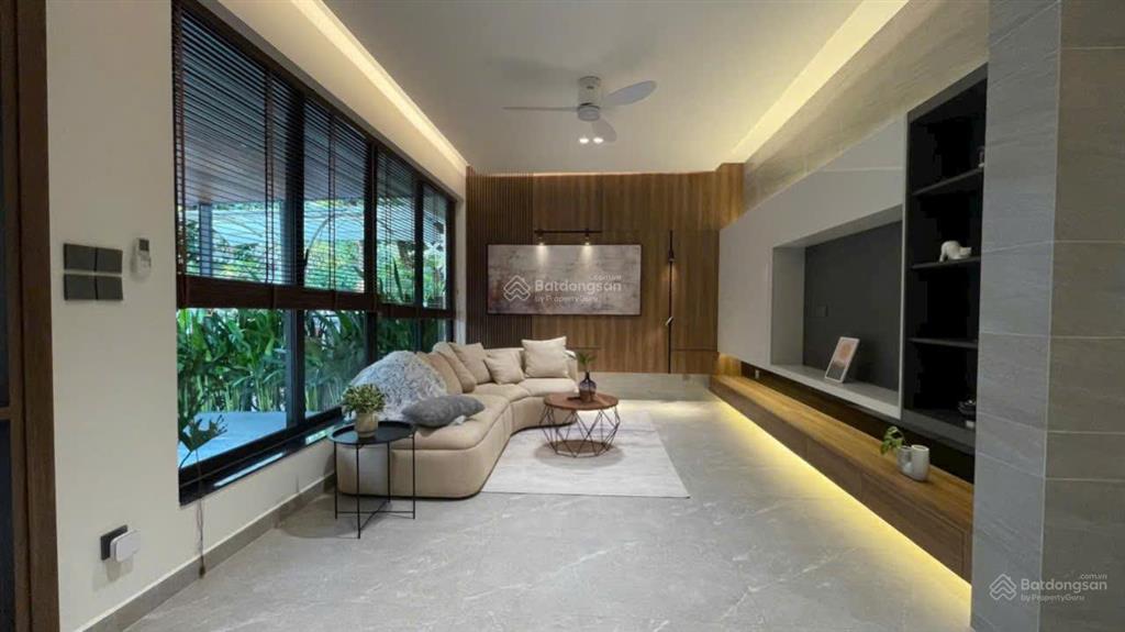 Cần bán biệt thự đẹp khu hưng thái phú mỹ hưng  quận 7 giá 40 tỷ  0902 537 ***