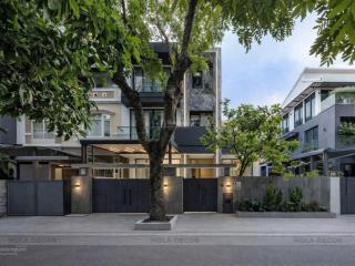 Bán nhà biệt thự khu mỹ giang 1a phú mỹ hưng quận 7 giá 81 tỷ thương lượng  0902 537 ***