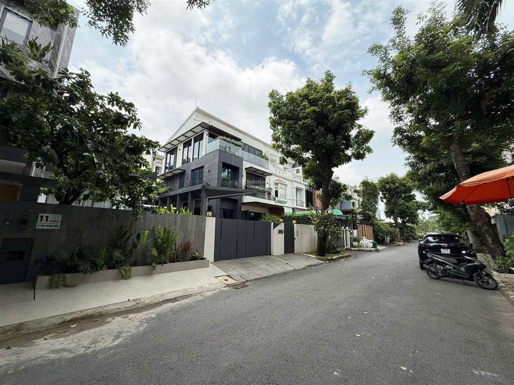 Bán nhà biệt thự khu mỹ giang 1a phú mỹ hưng quận 7, giá 81 tỷ thương lượng,  0902 537 ***