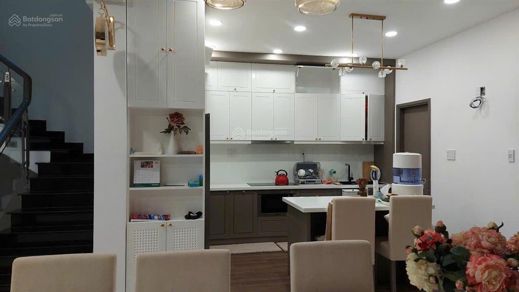 Bán nhà biệt thự nam thông 3 phú mỹ hưng giá 49 tỷ thương lượng  0902 537 ***