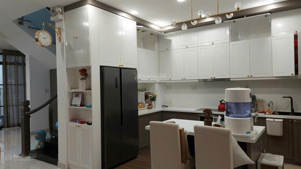 Bán nhà biệt thự nam thông 3 phú mỹ hưng giá 49 tỷ thương lượng  0902 537 ***