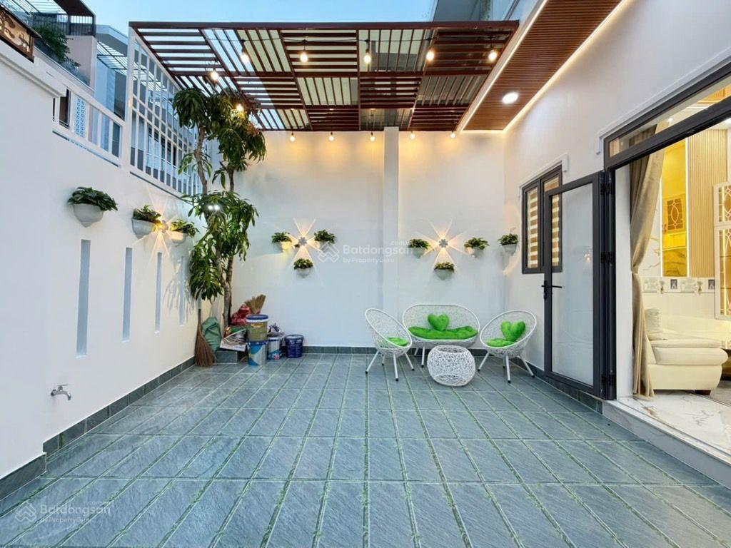 Nhà vườn 1 tầng sang trọng full nội thất ngang 6.2m đẹp  chỉ nhỉnh 5tỷ diện tích 91m2 full