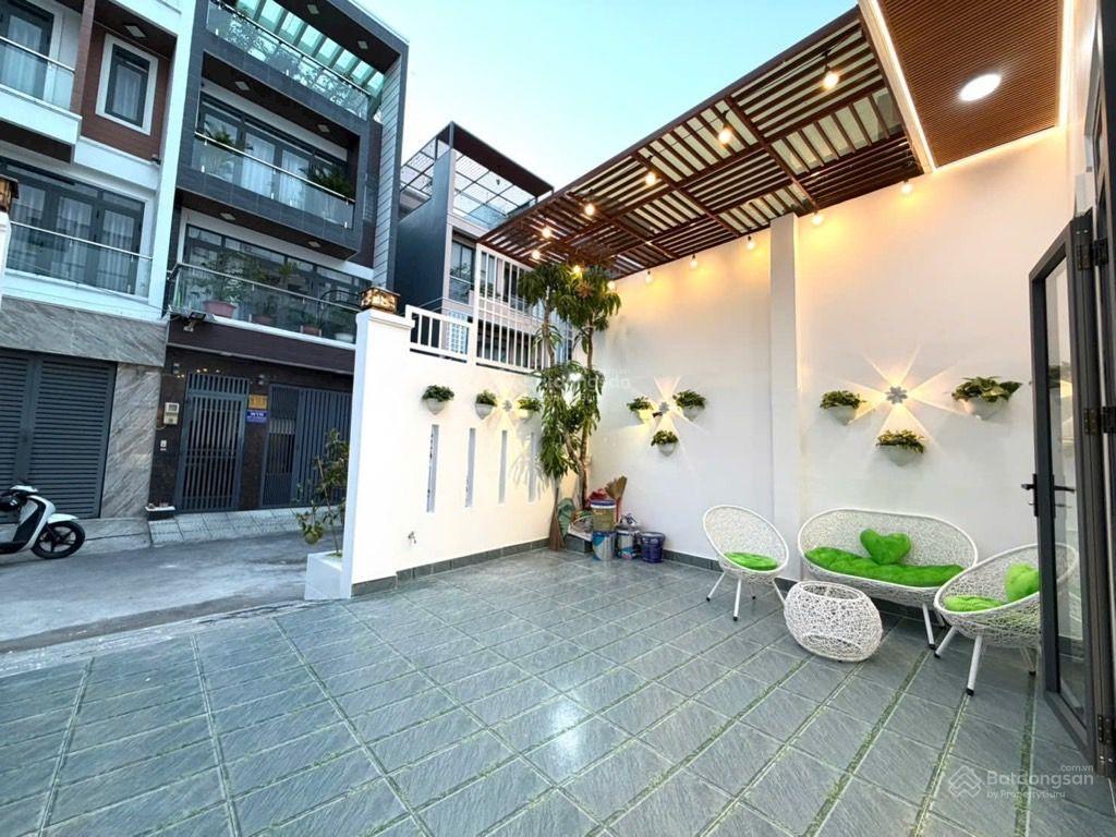 Nhà vườn 1 tầng sang trọng full nội thất ngang 6.2m đẹp  chỉ nhỉnh 5tỷ diện tích 91m2 full
