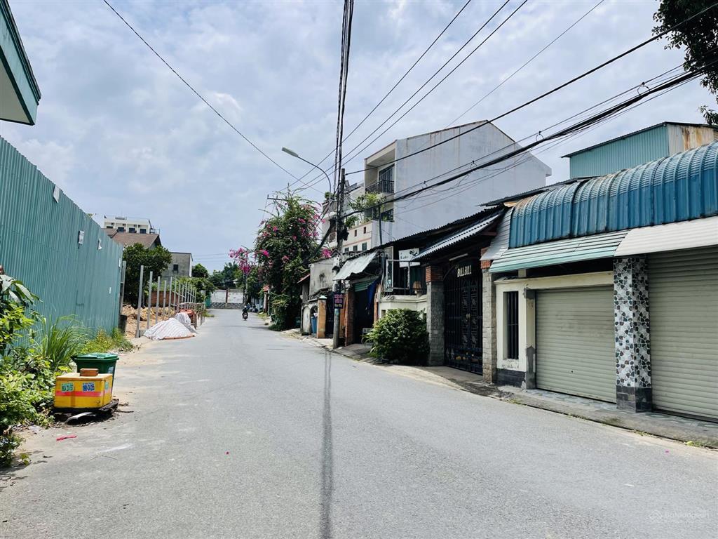 Đất mt đường 182 xe tải quay đầu  p tăng nhơn phú a  gần ngay lê văn việt  5.9 tỷ