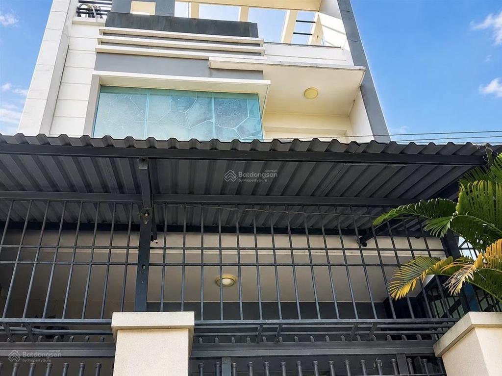 Chỉ 5,6 tỷ nhà 3 tầng 91m (5m x 18,2m) tăng nhơn phú b